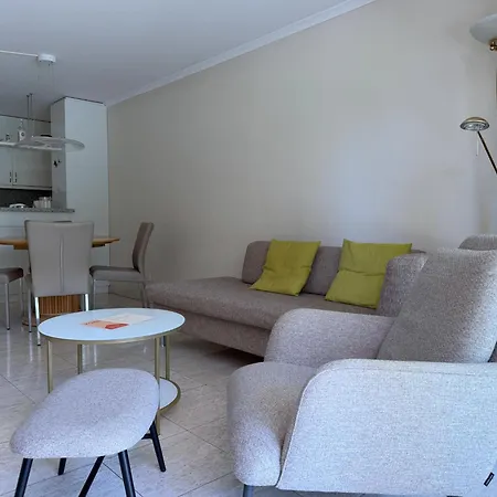 Residenza Delle Fonti By Holap Sa Appartement